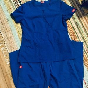 Scrub Set by Dickies